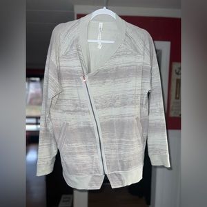 Lululemon • Side Zip Jacket